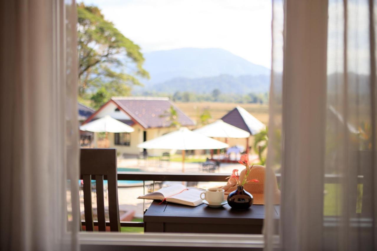 Sansan Resort Vang Vieng Extérieur photo