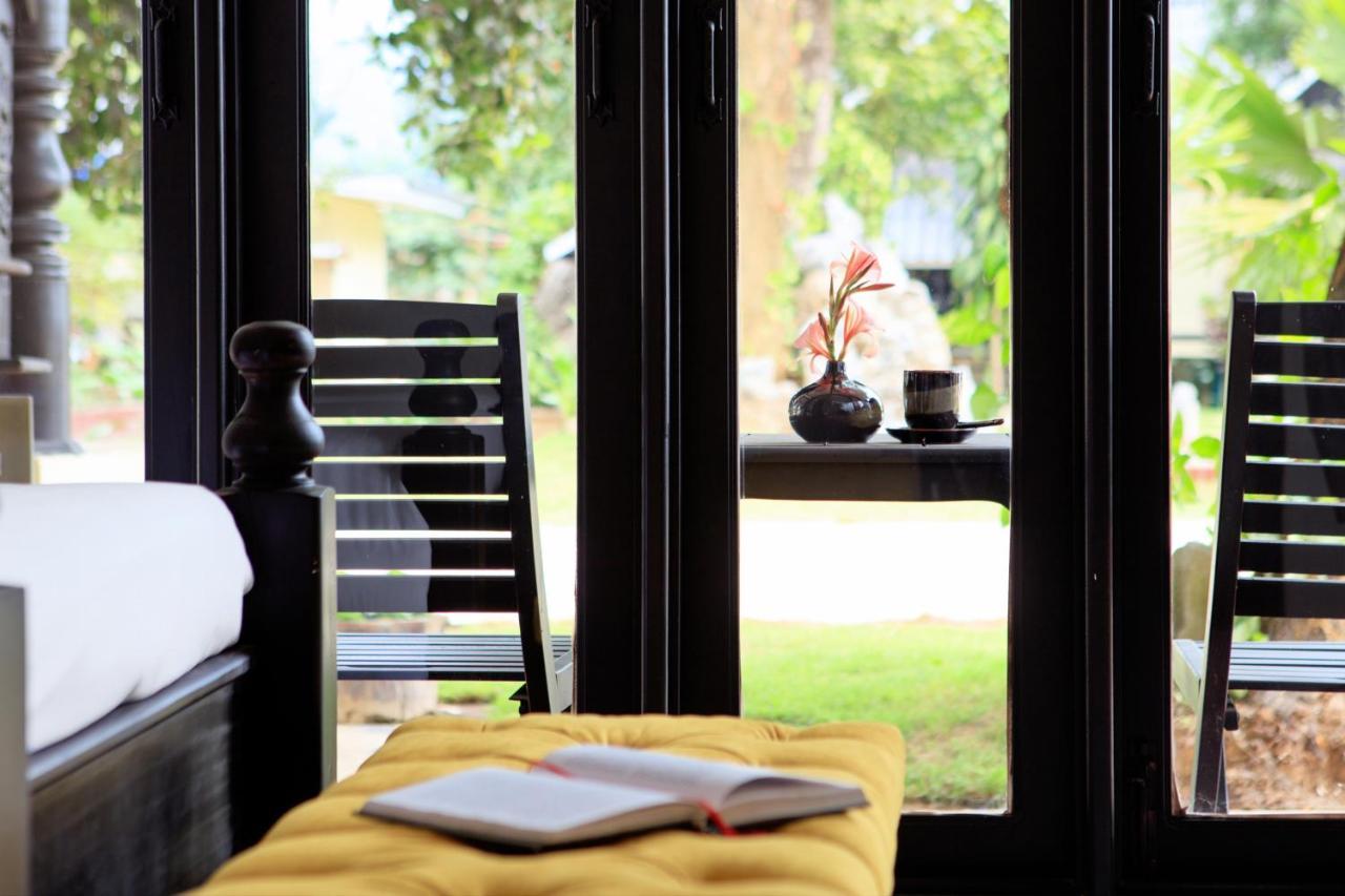 Sansan Resort Vang Vieng Extérieur photo